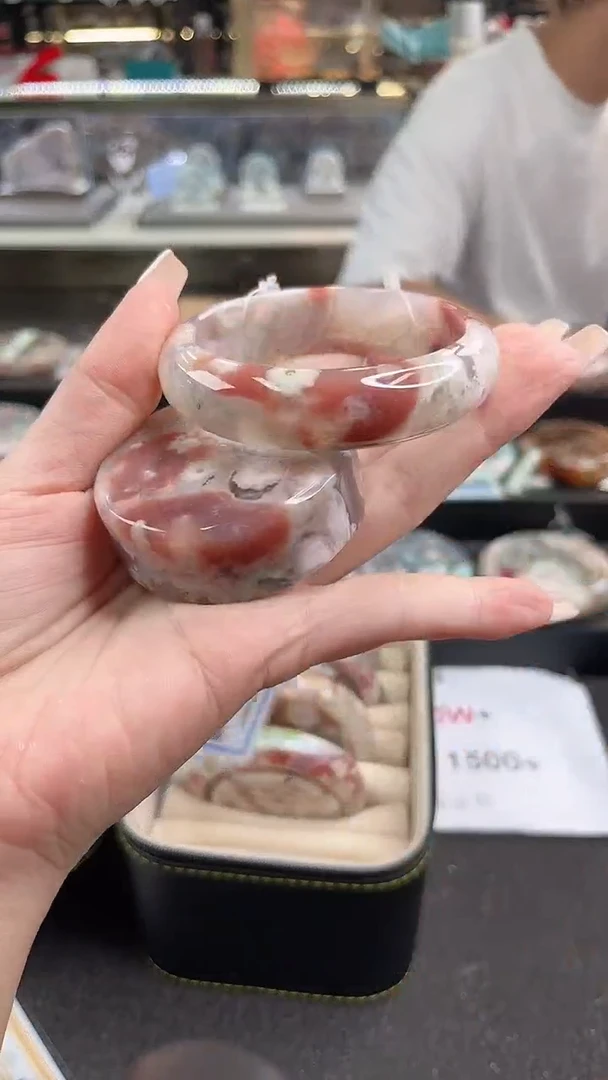 未镶嵌手镯石英质玉尘*丷圈口（赠品镯心）