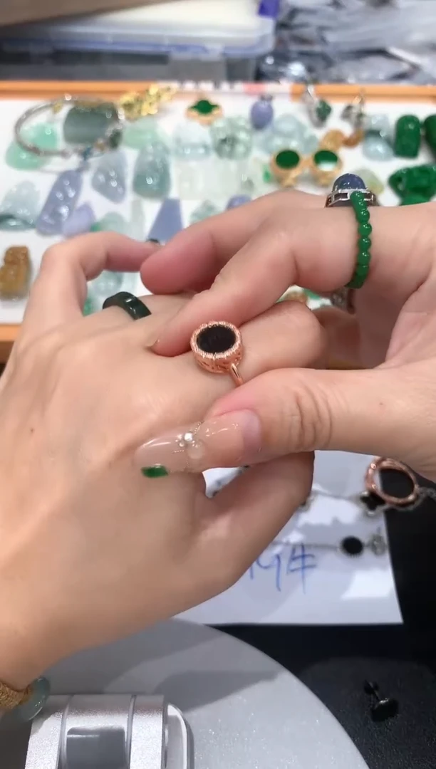 翡翠戒指银S925镶嵌翡翠
