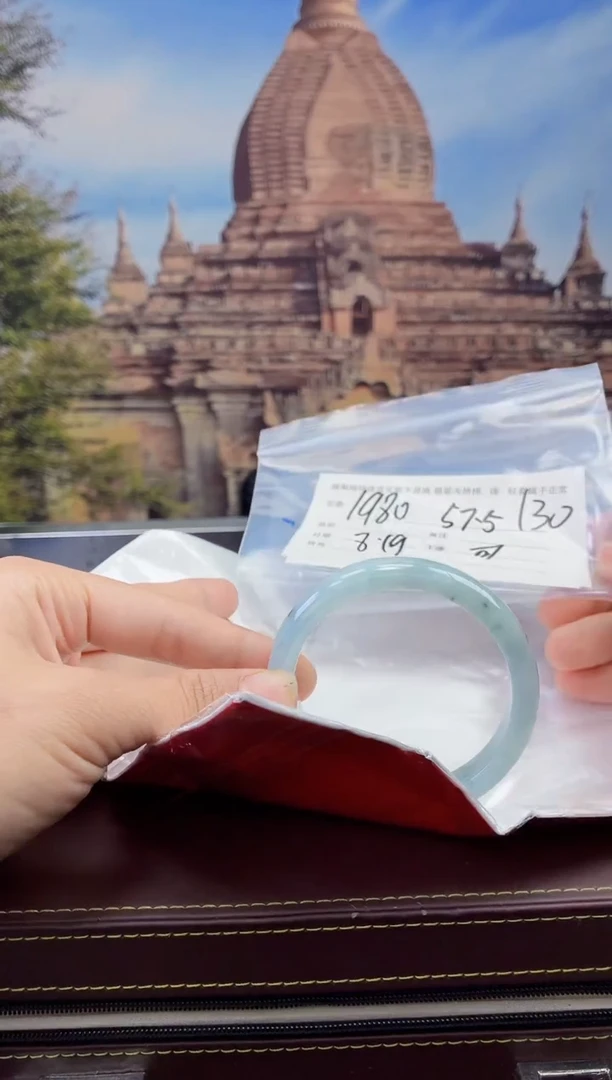 定制翡翠手镯未镶嵌毛货手镯需精细抛光/57