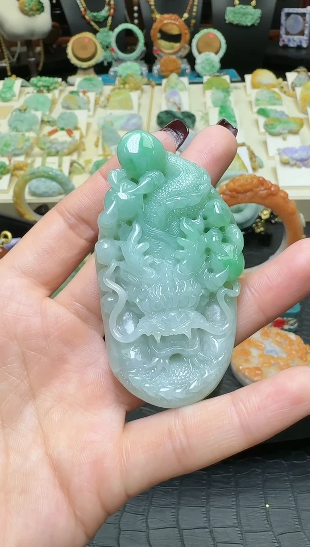 【闪购商品】翡翠颈饰未镶嵌高品质翡翠龙牌