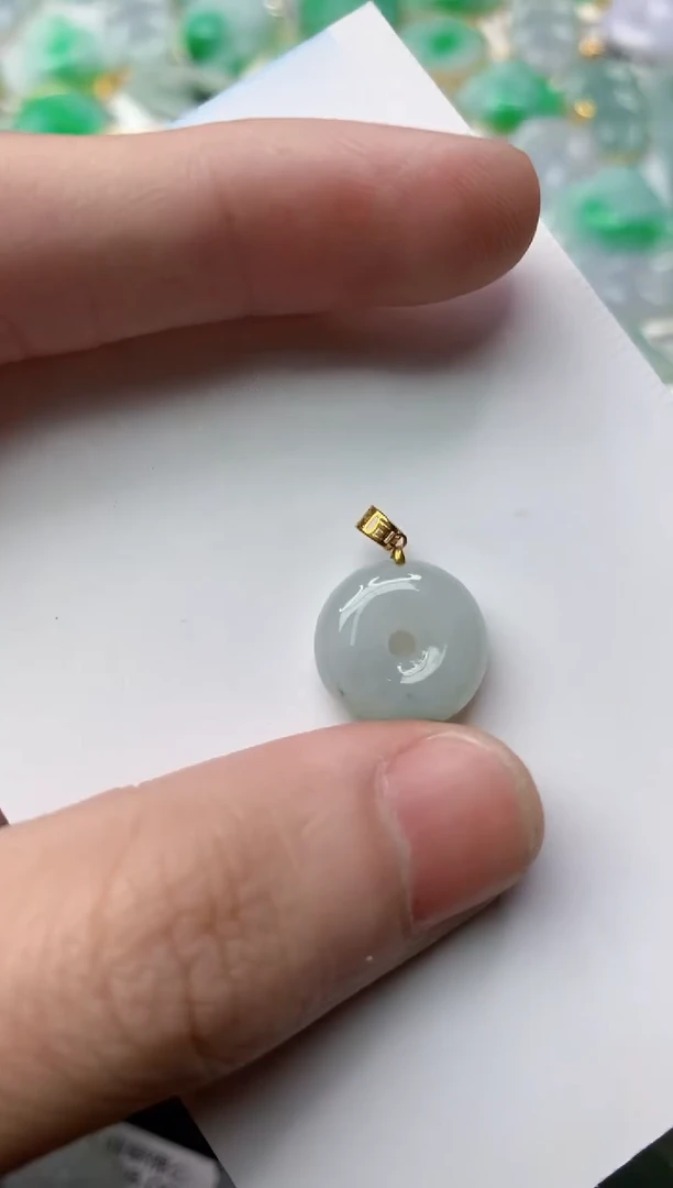 【闪购商品】翡翠颈饰18K金镶嵌20.........