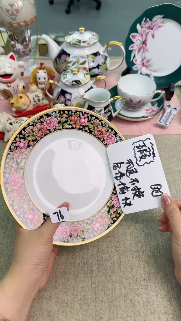 瓷片泡泡家的瓷器真好看