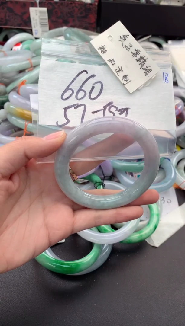 【闪购商品】定制翡翠未镶嵌毛货需精细抛光+多人