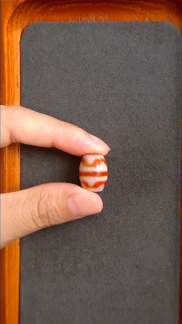 未镶嵌玛瑙/玉髓珠宝半成品红肉牙牙达洛12*16
