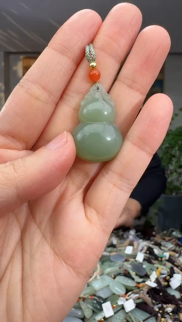 未镶嵌和田玉挂件拍一发一