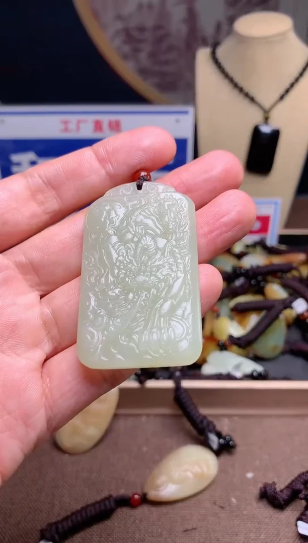 【闪购商品】和田玉颈饰未镶嵌1