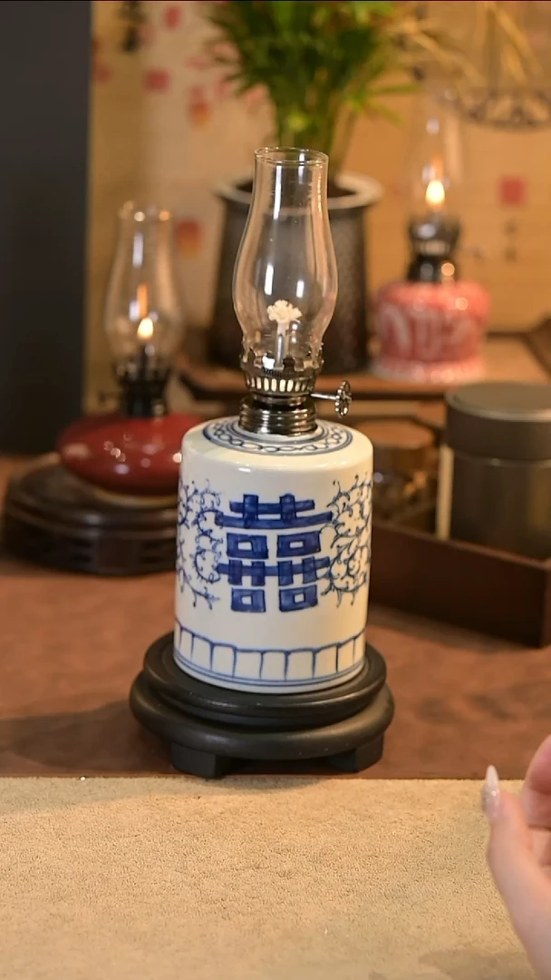 景德镇陶瓷油灯摆件