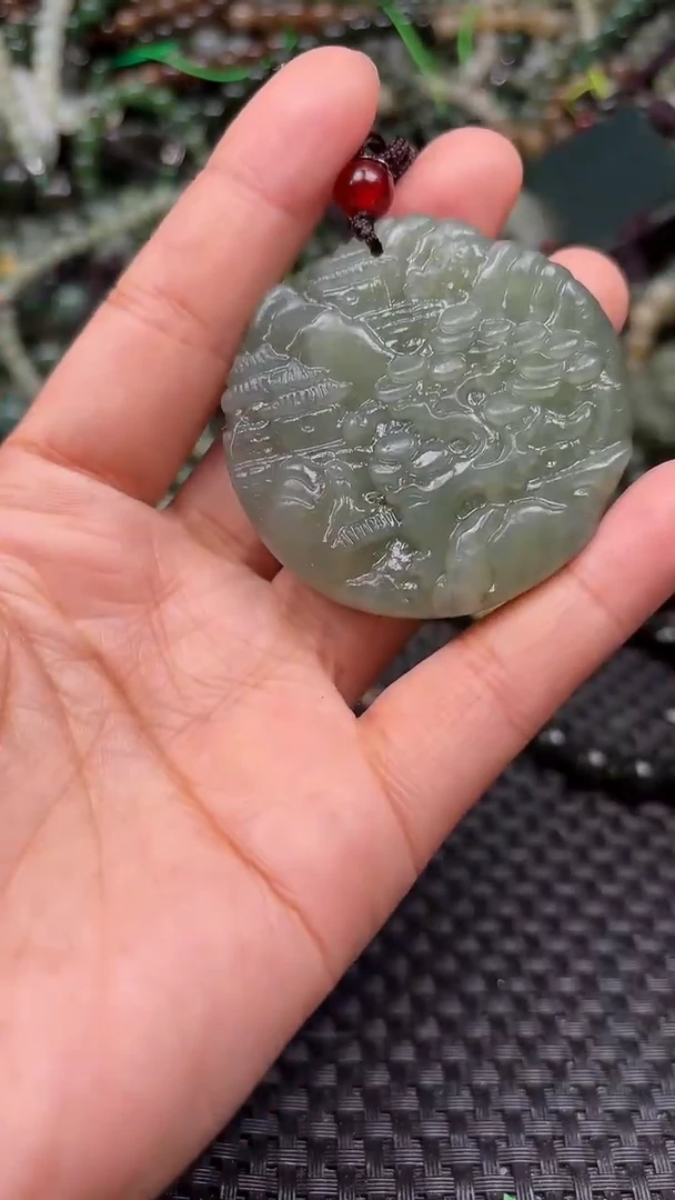 颈饰未镶嵌和田玉1