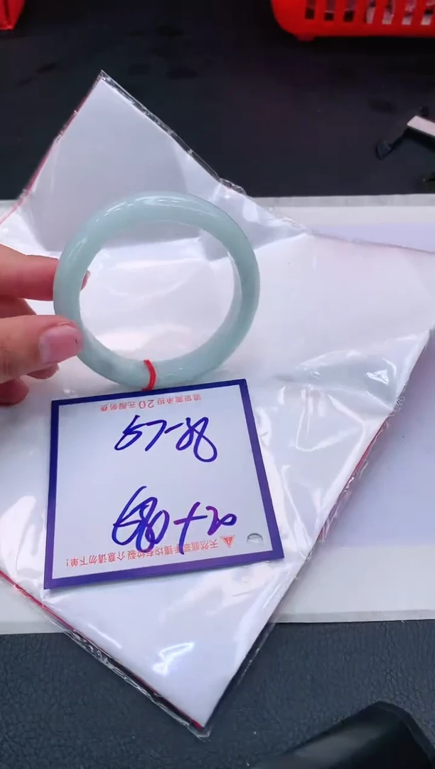 【闪购商品】翡翠手镯未镶嵌11111111