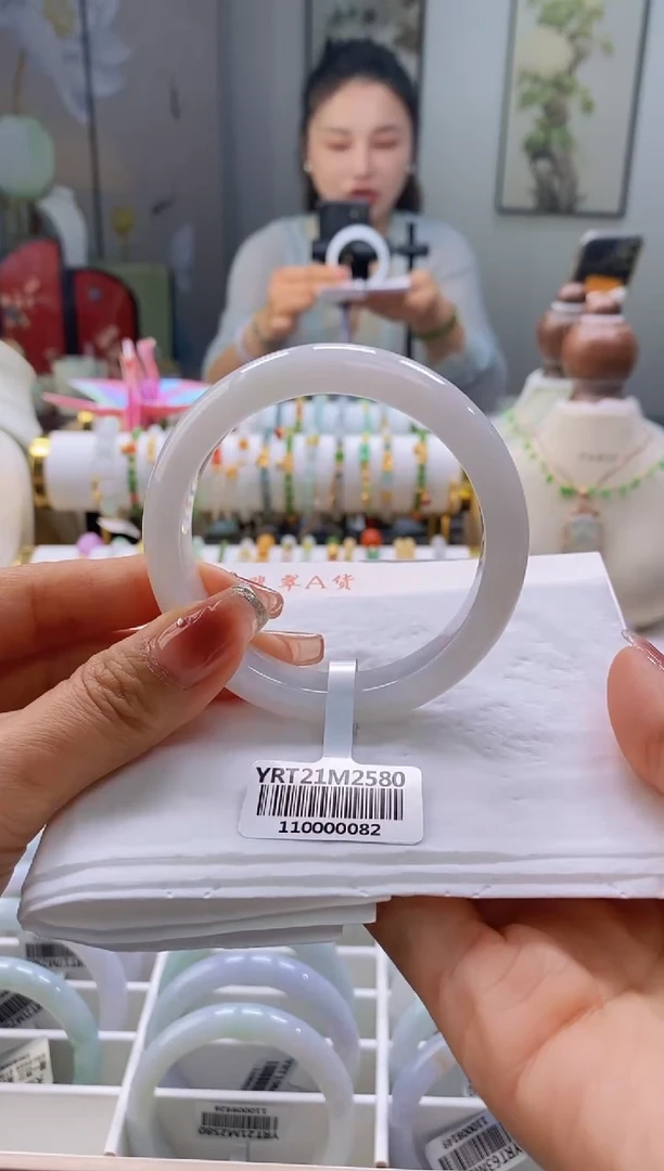 吊坠(不含链)18K金镶嵌翡翠43号56.6/12.2*8.4