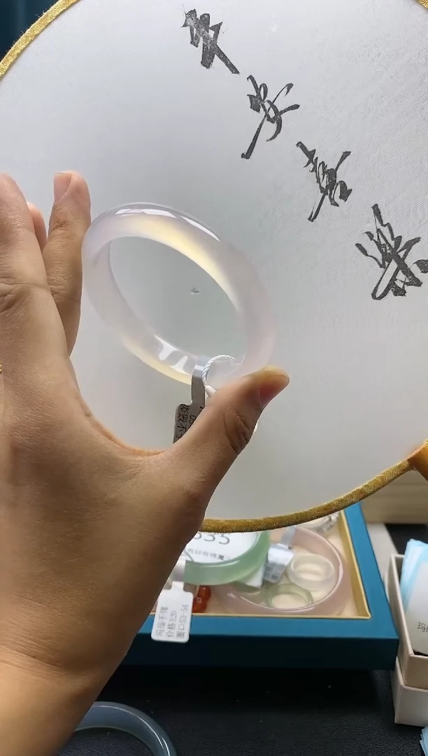 【闪购商品】玛瑙/玉髓手镯未镶嵌828
