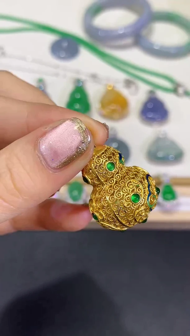 【闪购商品】翡翠颈饰未镶嵌1团购多样性发货