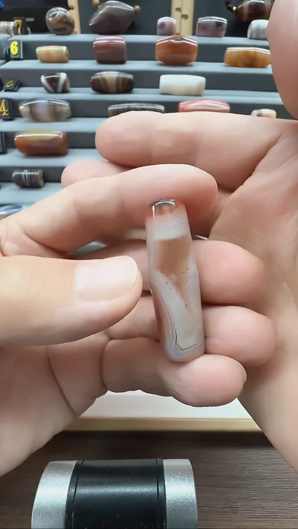 未镶嵌颈饰玛瑙/玉髓玛瑙47*19