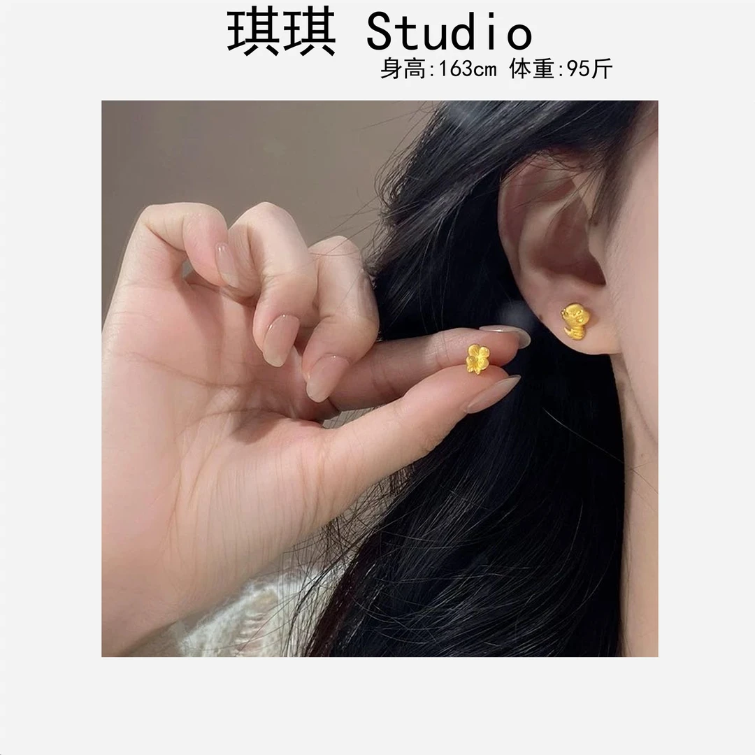 铜合金耳饰 2025新年款轻奢高级感精致小巧蛇宝宝花朵耳钉L