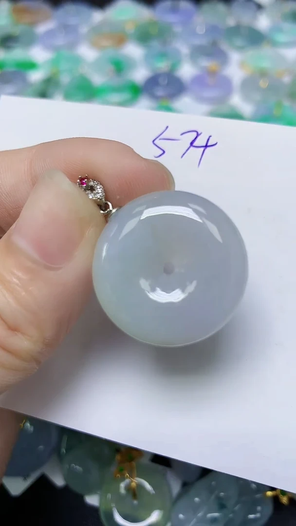 翡翠未镶嵌颈饰 天然缅甸翡翠A货