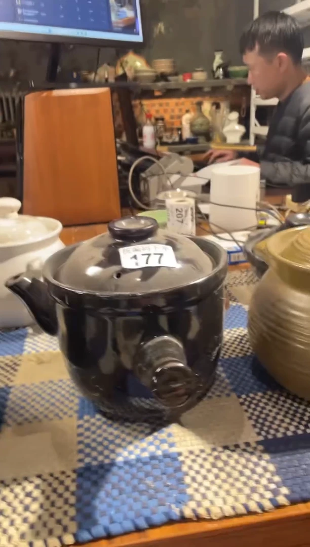 陶土09日式砂锅177直径17.5高度15.5容量2升