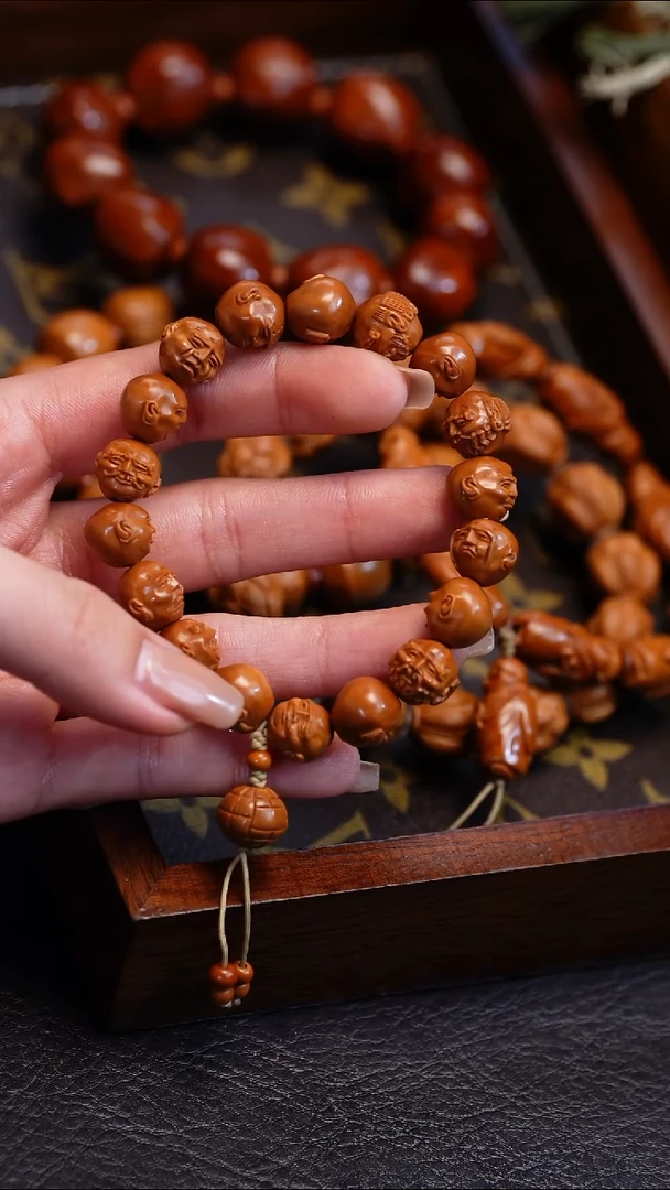 【闪购商品】橄榄核吊坠苏工橄榄核