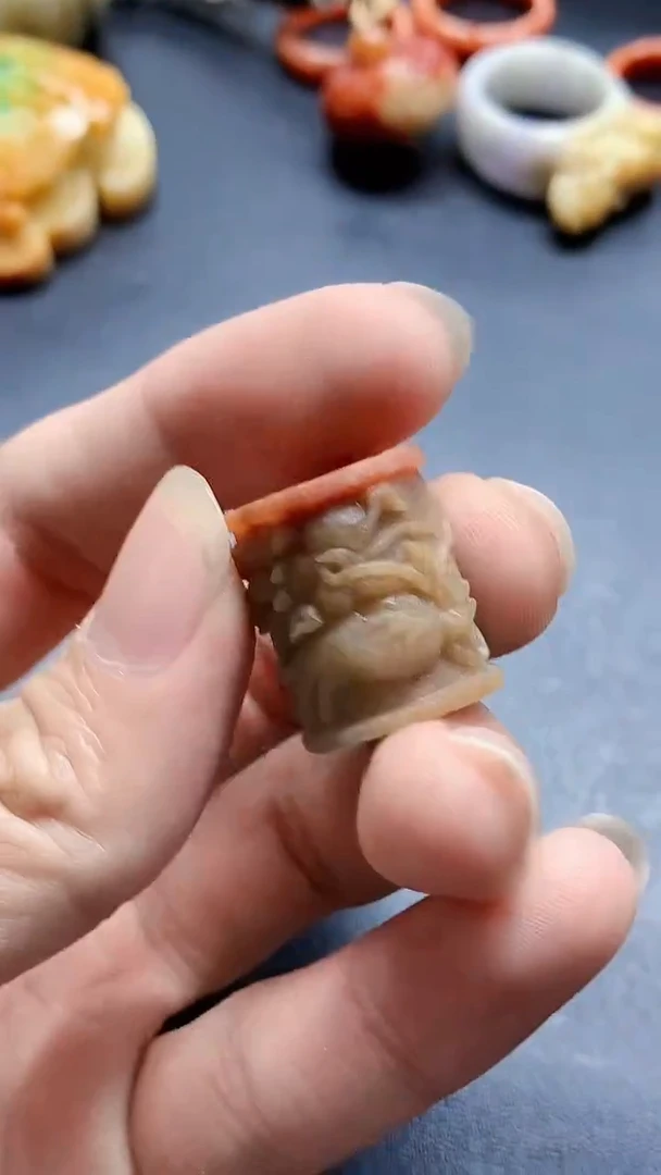 颈饰未镶嵌翡翠天然缅甸a货翡翠