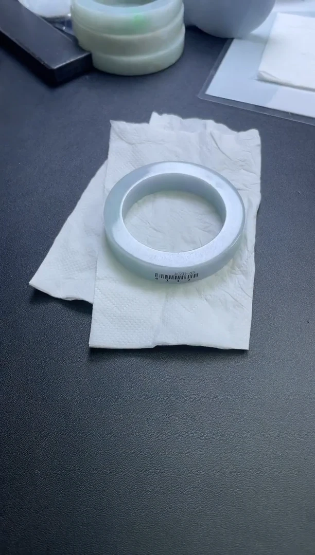 未镶嵌手镯定制翡翠雅****2手镯