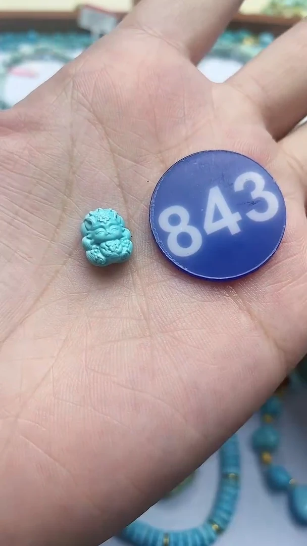 【闪购商品】绿松石雕刻件未镶嵌843