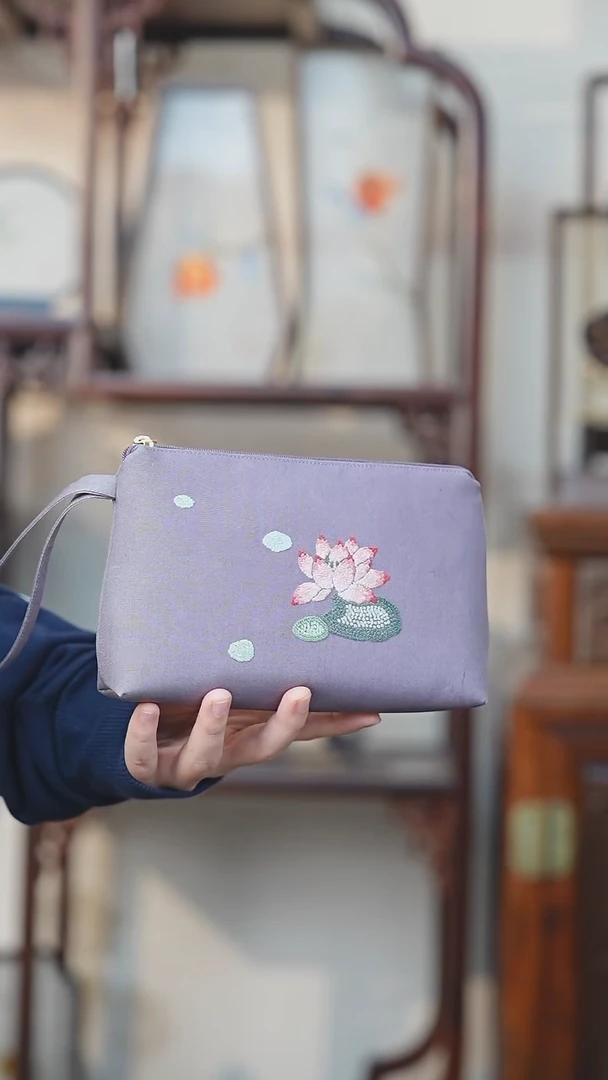 刺绣开播福利-手腕包