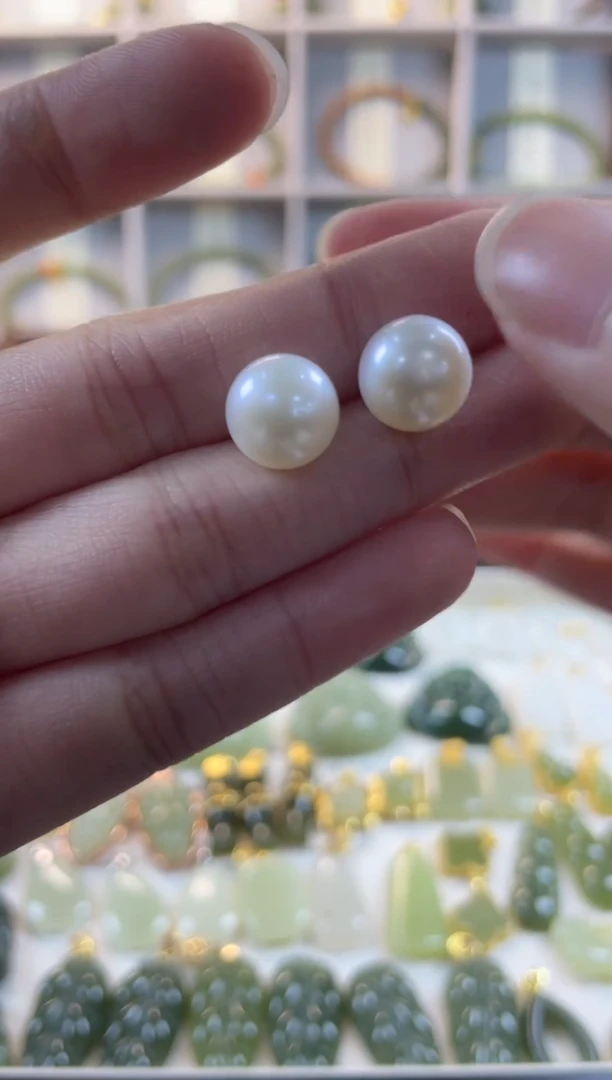 银S925镶嵌耳钉淡水珍珠1