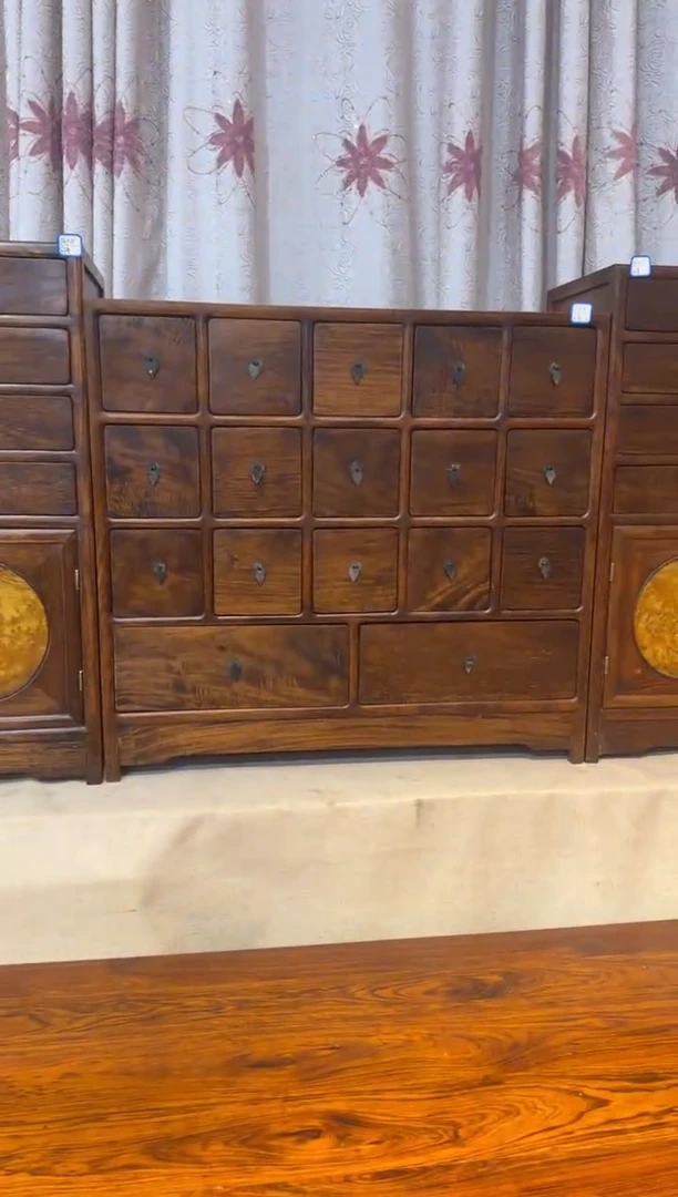 花梨木类药柜    67/21/62高