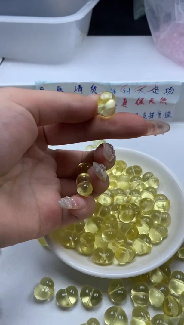 未镶嵌颈饰水晶x633黄水晶屁桃*1个