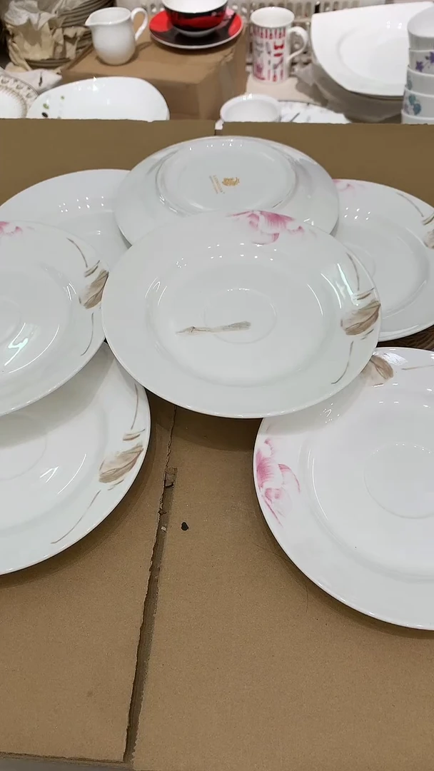 7个小碟子隆达骨质瓷