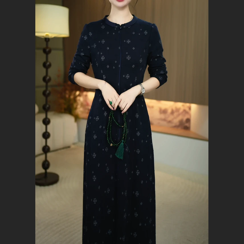 【暖晴川】秋季新款新款新中式减龄娃娃领中长款气质连衣裙