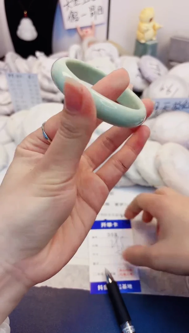 【闪购商品】石英质玉手镯未镶嵌358-翠玉-圈口56