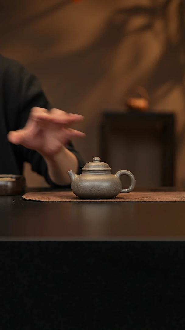 【闪购商品】紫砂茶壶允禾斋whlt 蟹壳青 容天