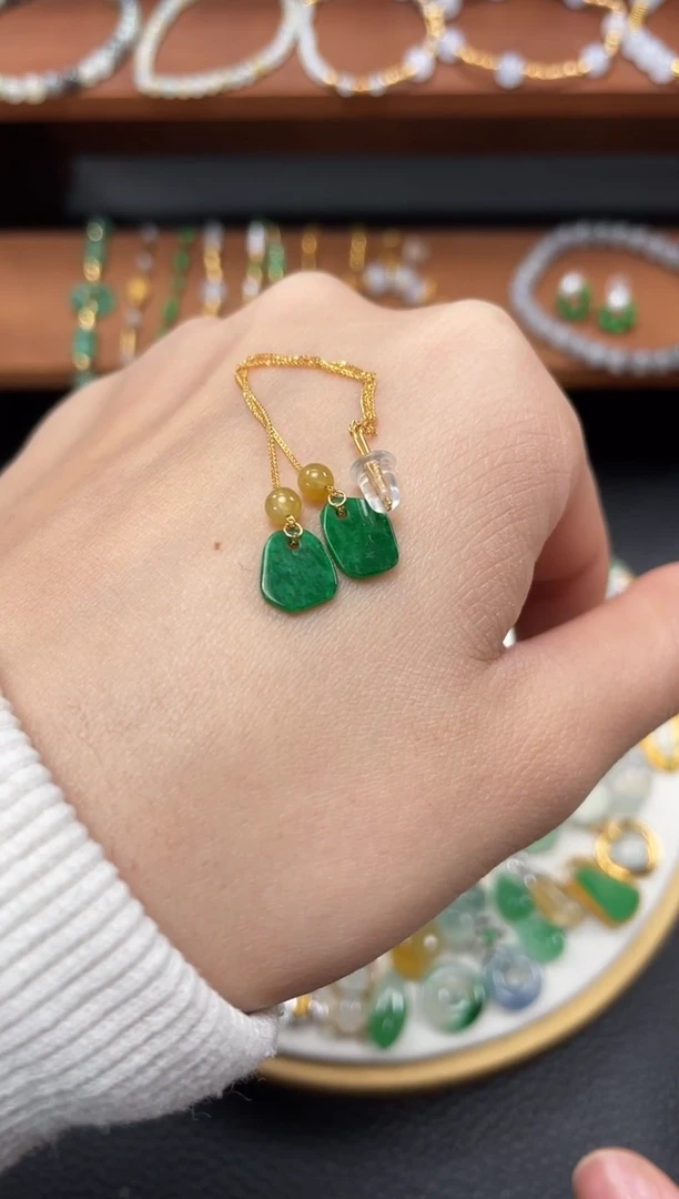 【闪购商品】翡翠耳饰18K金镶嵌2个   JK201