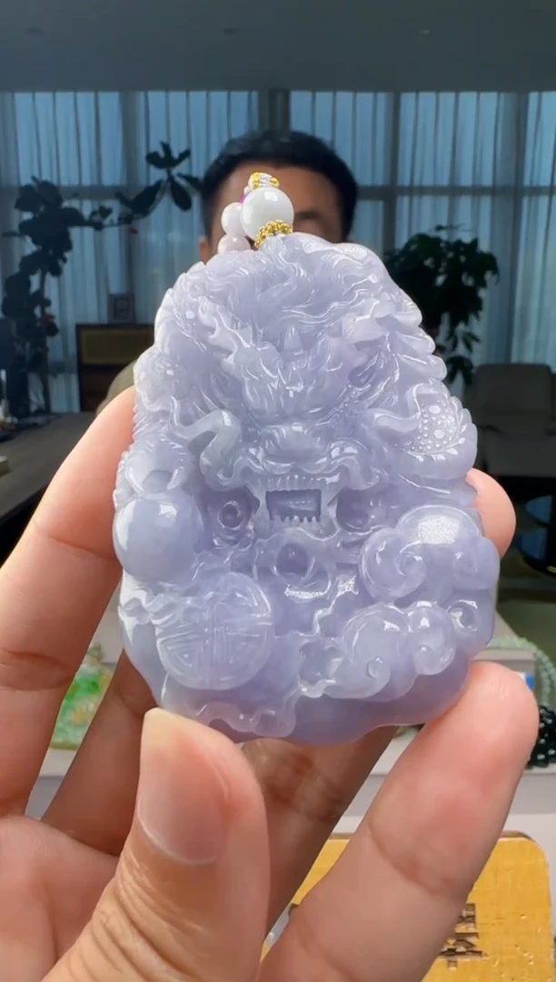 翡翠未镶嵌吊坠(赠链)XM@@960Q7J04325