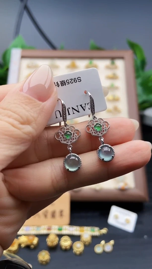 银S925镶嵌翡翠耳饰12