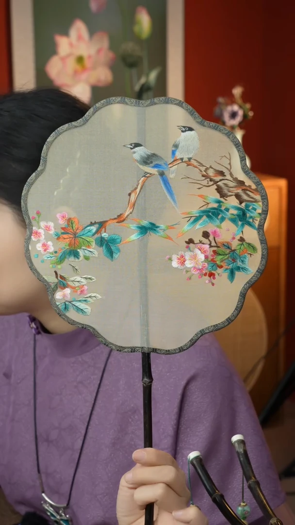 刺绣非遗苏绣纯手工团扇