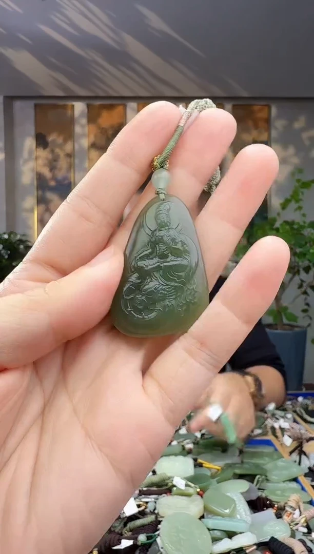 未镶嵌和田玉挂件拍一发一