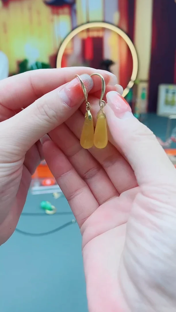 未镶嵌耳钉玛瑙/玉髓黄水滴耳饰