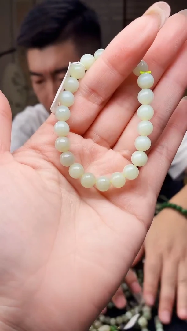 颈饰未镶嵌和田玉多样性发货，拍一发一