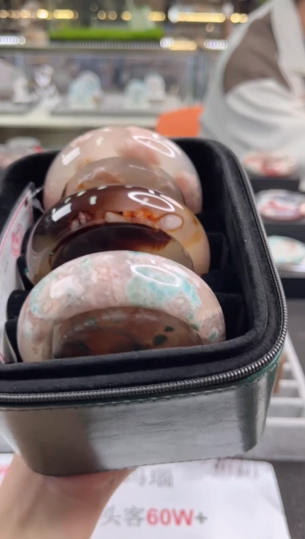 未镶嵌手镯石英质玉尘*丷圈口（赠品镯心）