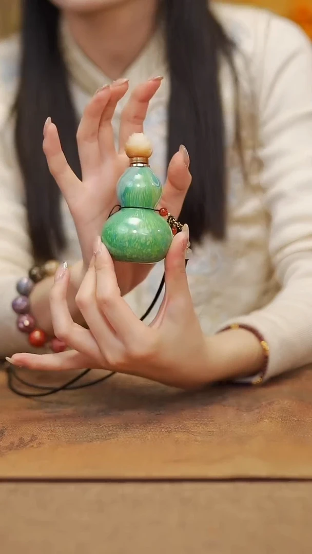 【闪购商品】522宴禾堂大漆脖挂葫芦98