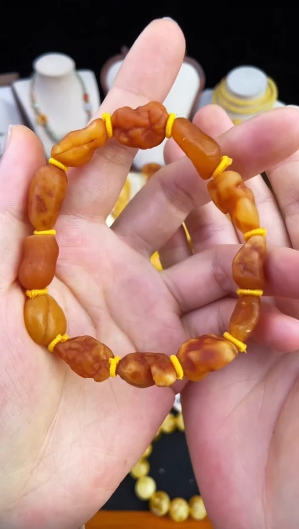 琥珀未镶嵌珠宝奇石柒月