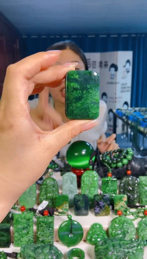 和田玉未镶嵌挂件1