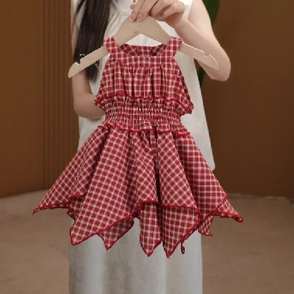 【NORA】2025夏季新款时尚洋气百搭松紧腰百褶经典红格子无袖连衣裙