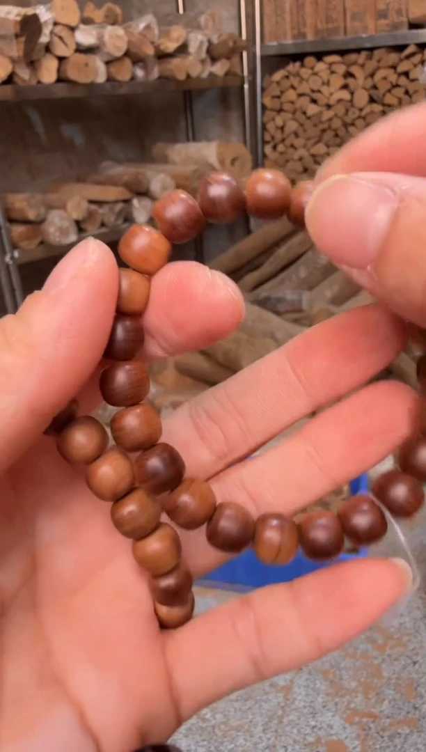 檀香木其他檀香王8x9黑肉虎皮纹沉水