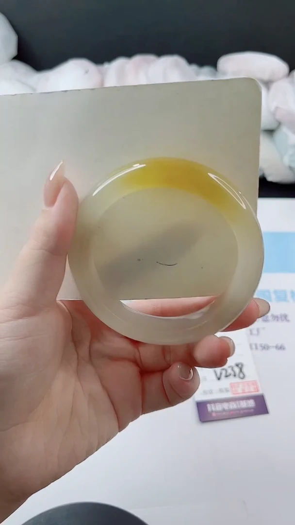 未镶嵌手镯石英质玉多样性发货V238