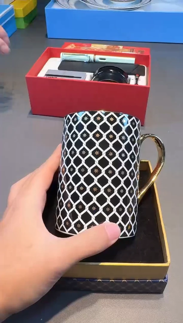 【闪购商品】瓷片新号开播啦全场福利保正保真