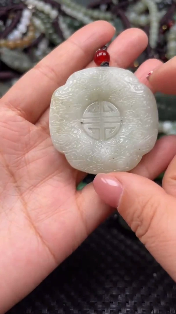 【闪购商品】和田玉颈饰未镶嵌.