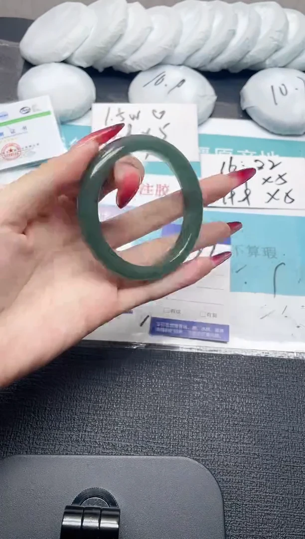 未镶嵌手镯石英质玉227-57