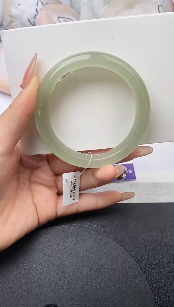 未镶嵌手镯石英质玉w57-DB58+